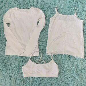 Girls t shirts/bra size 8